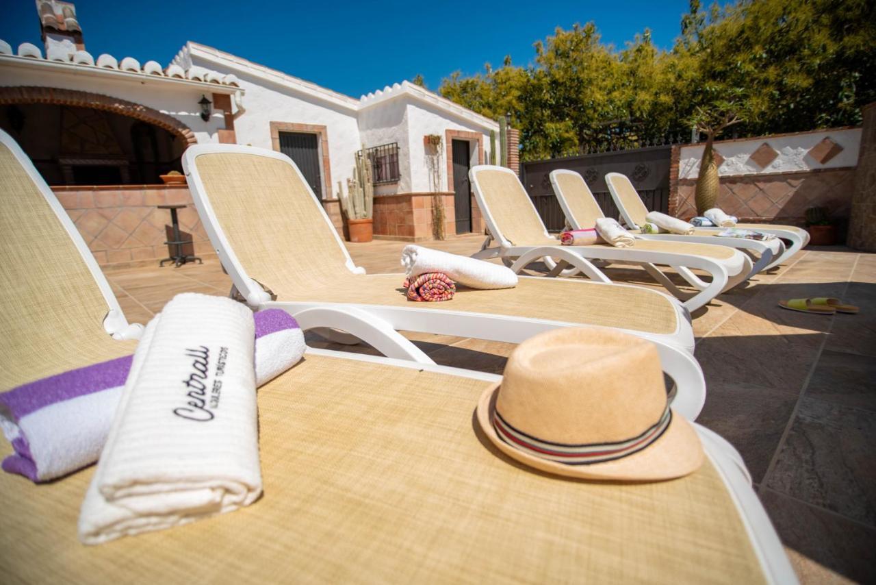 Casa Rural En Nerja Villa Ruisol By Centrall Alquileres Turisticos Kültér fotó