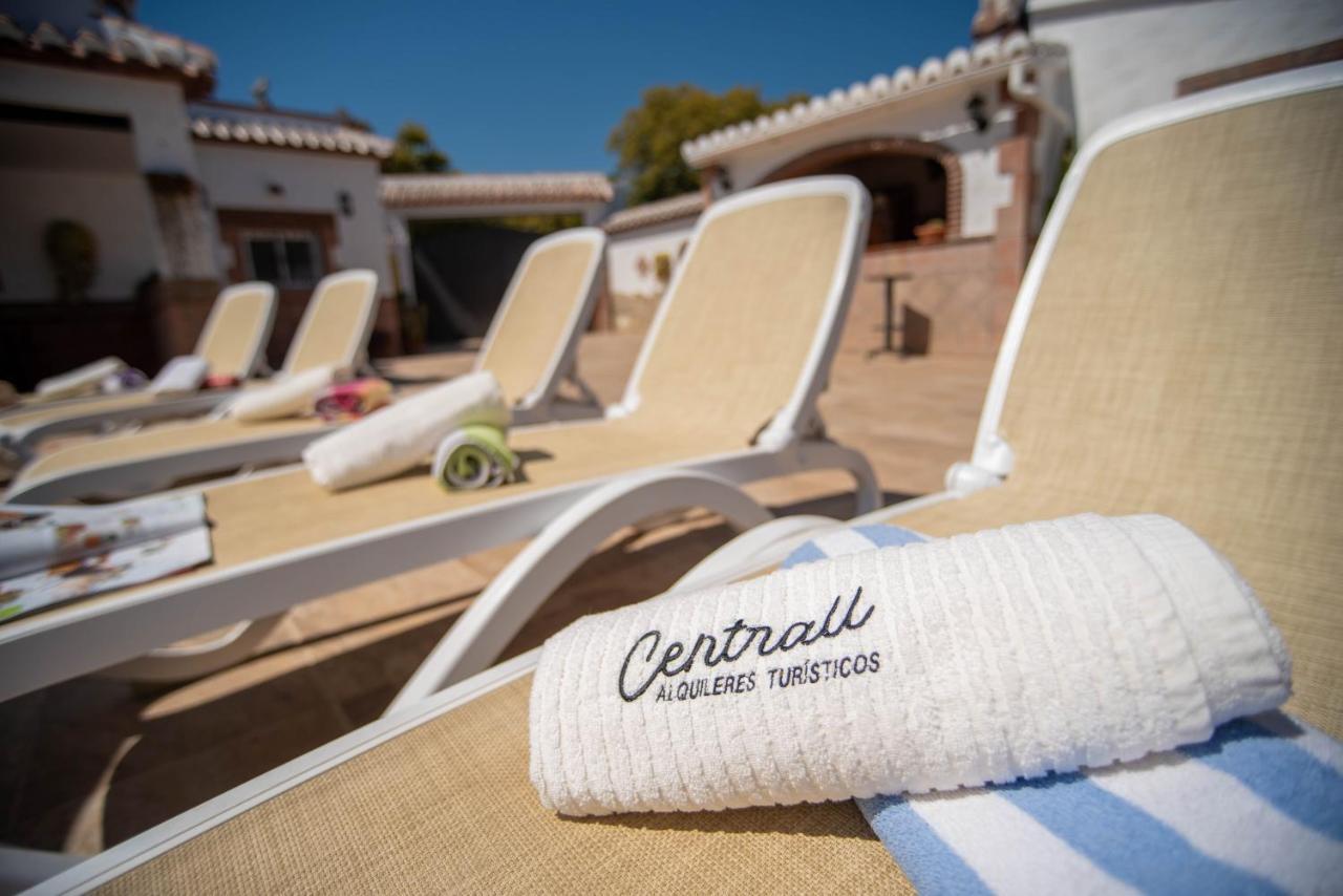 Casa Rural En Nerja Villa Ruisol By Centrall Alquileres Turisticos Kültér fotó