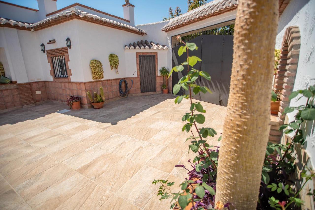 Casa Rural En Nerja Villa Ruisol By Centrall Alquileres Turisticos Kültér fotó