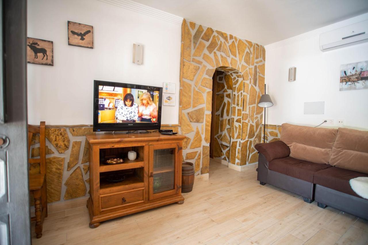 Casa Rural En Nerja Villa Ruisol By Centrall Alquileres Turisticos Kültér fotó